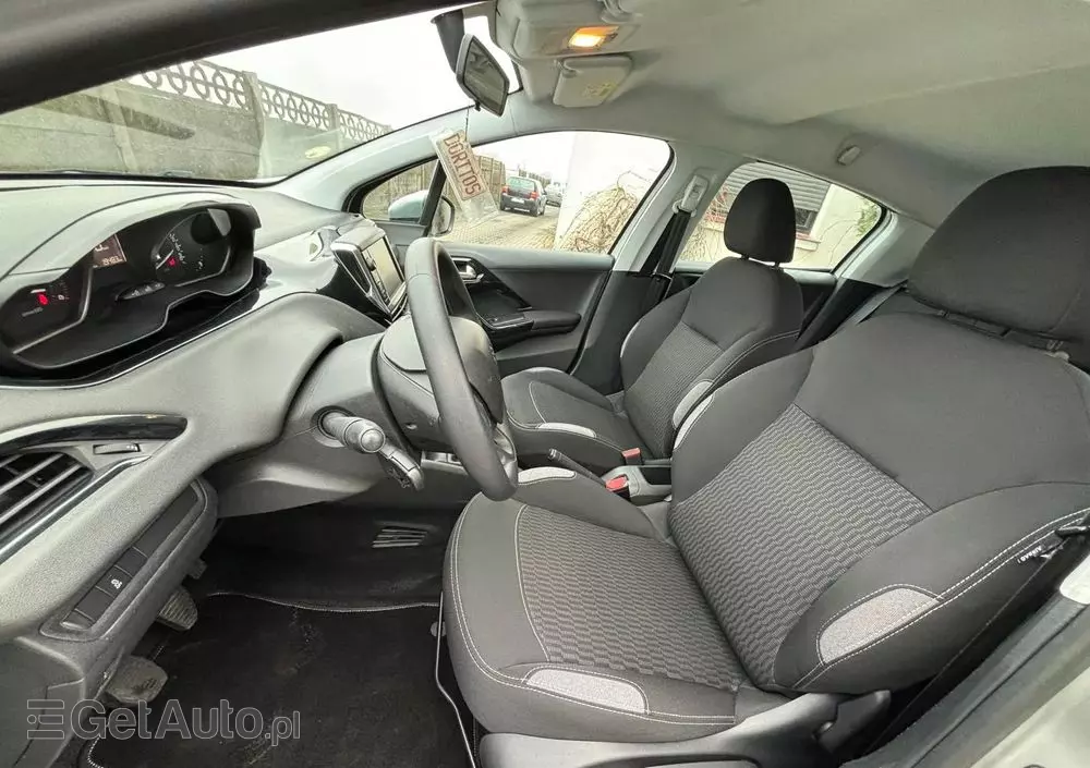 PEUGEOT 208 1.6 BlueHDi Active