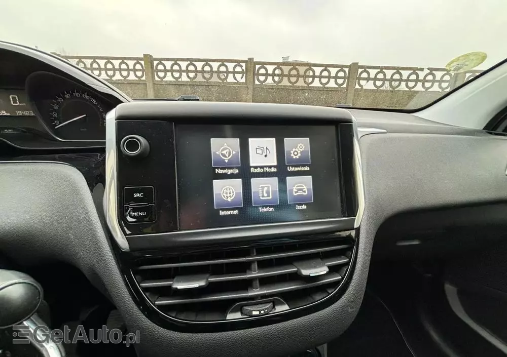 PEUGEOT 208 1.6 BlueHDi Active