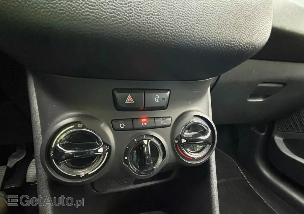 PEUGEOT 208 1.6 BlueHDi Active