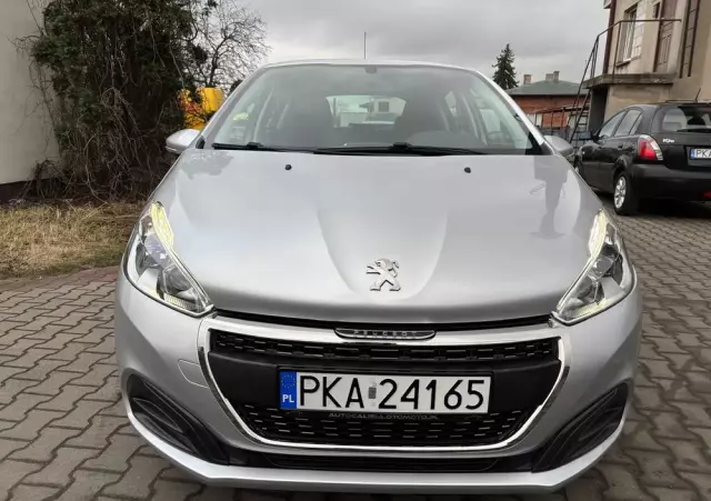 PEUGEOT 208 1.6 BlueHDi Active