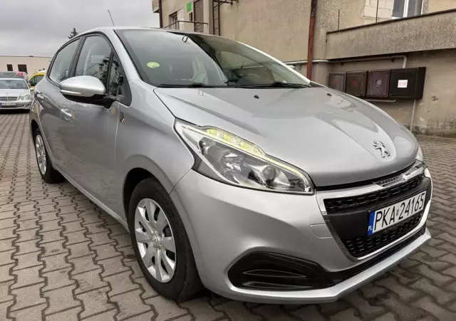 PEUGEOT 208 1.6 BlueHDi Active