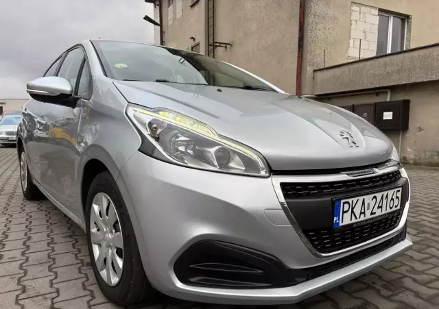 PEUGEOT 208 1.6 BlueHDi Active