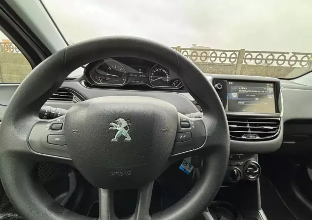 PEUGEOT 208 1.6 BlueHDi Active