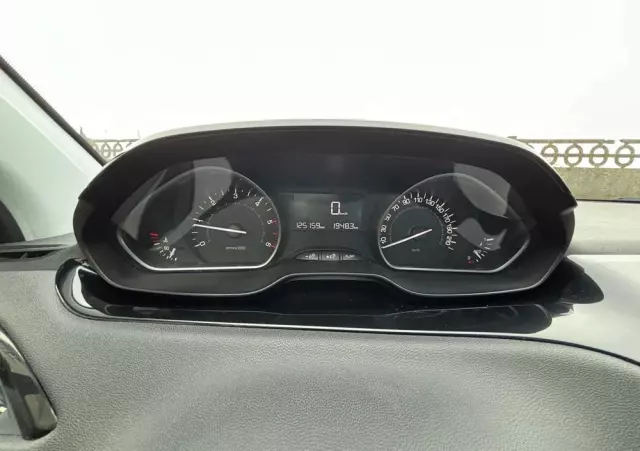 PEUGEOT 208 1.6 BlueHDi Active