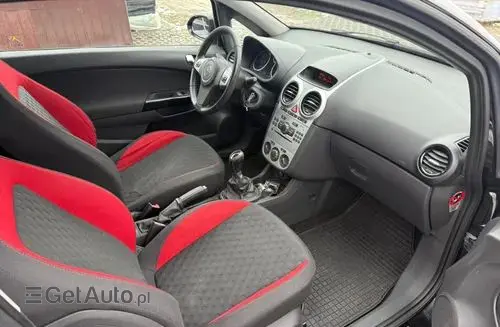 OPEL Corsa GSI 