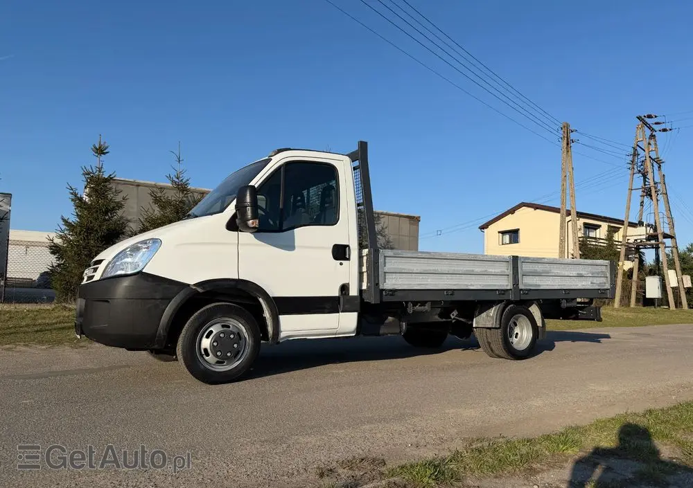 IVECO 35C13 * 2.3 / 130KM * Skrzyniowy * Rama * Rozstaw osi: 3.7m * 