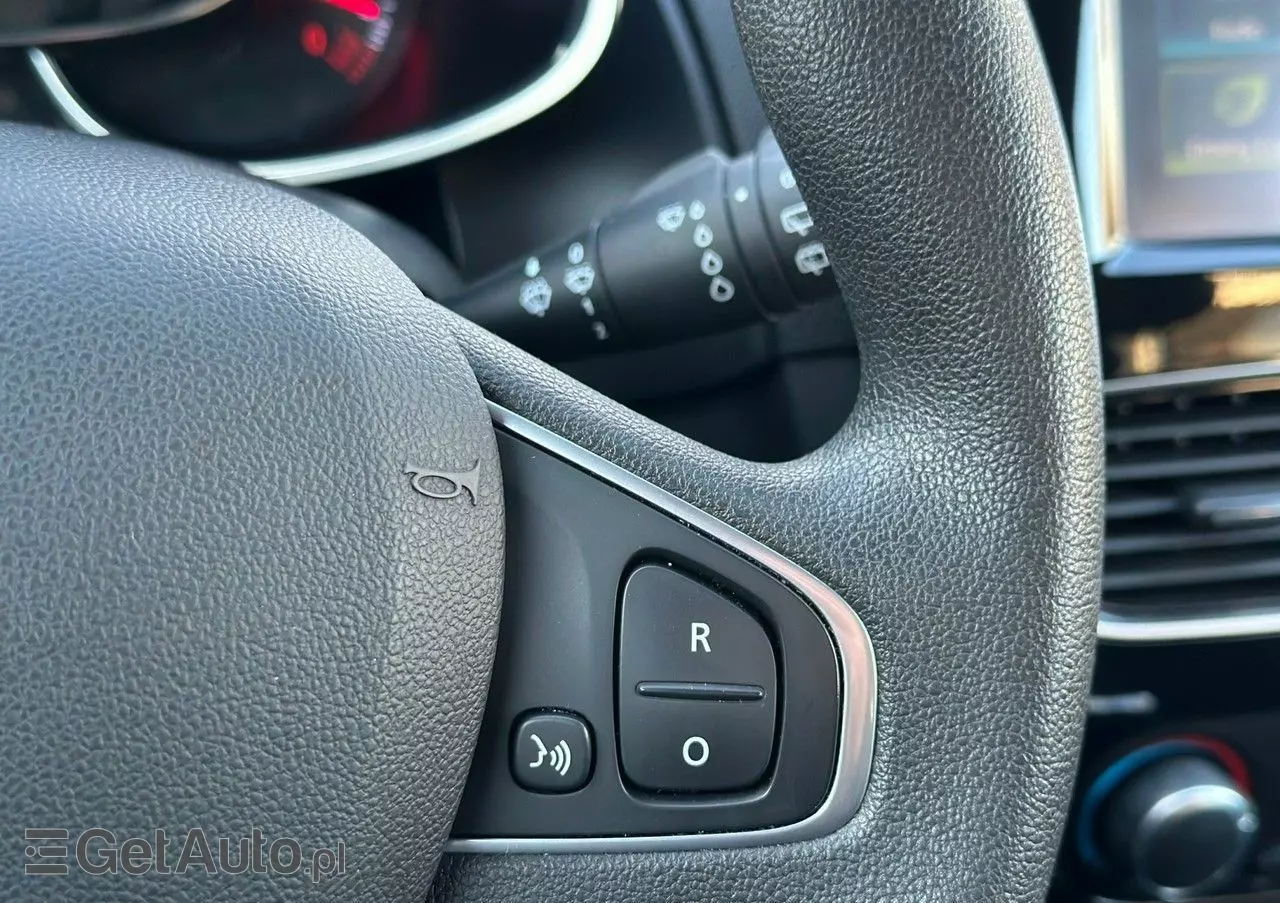 RENAULT Clio 0.9 Energy TCe Limited