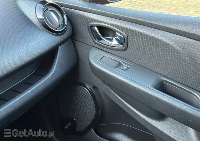 RENAULT Clio 0.9 Energy TCe Limited