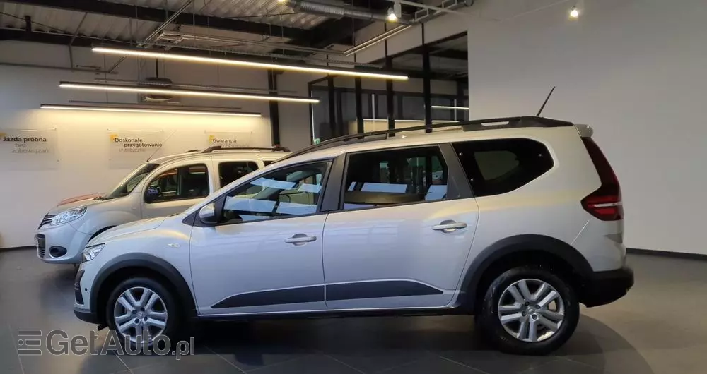DACIA Jogger 1.0 TCe Comfort 7os