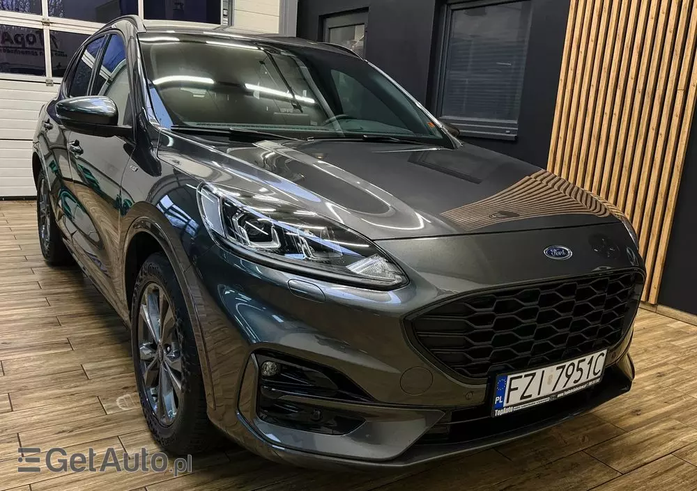 FORD Kuga 1.5 EcoBoost ST-LINE