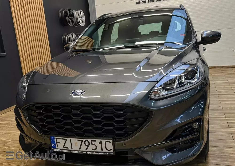 FORD Kuga 1.5 EcoBoost ST-LINE