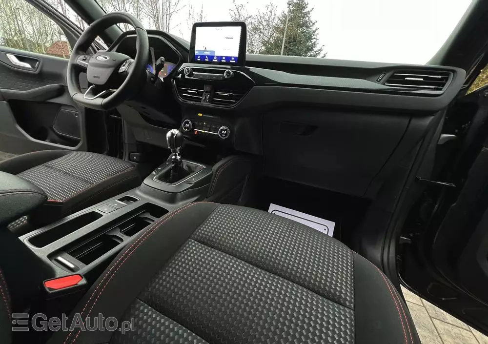 FORD Kuga 1.5 EcoBoost ST-LINE