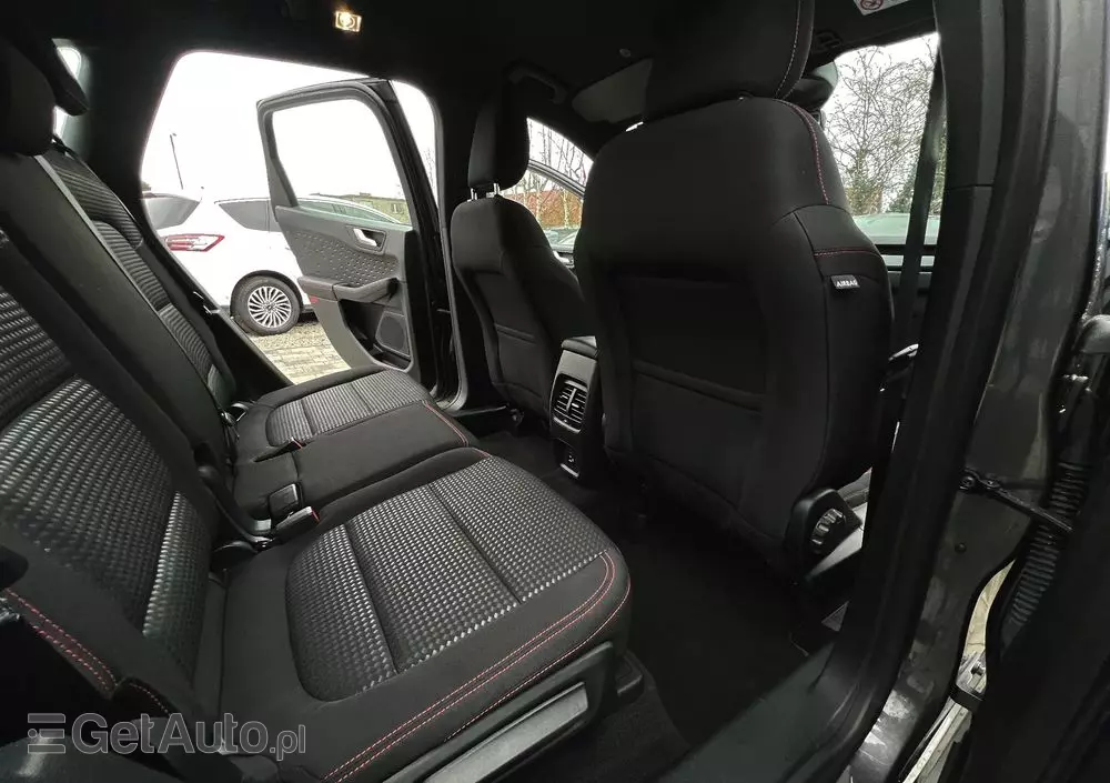 FORD Kuga 1.5 EcoBoost ST-LINE