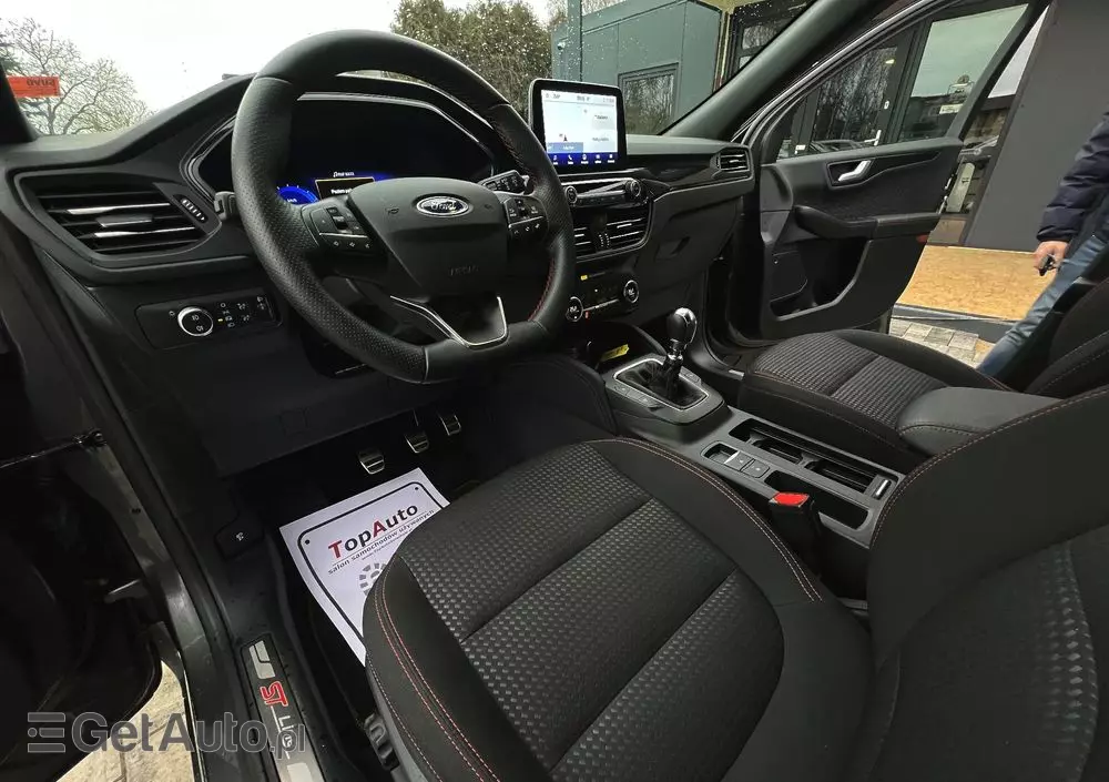 FORD Kuga 1.5 EcoBoost ST-LINE