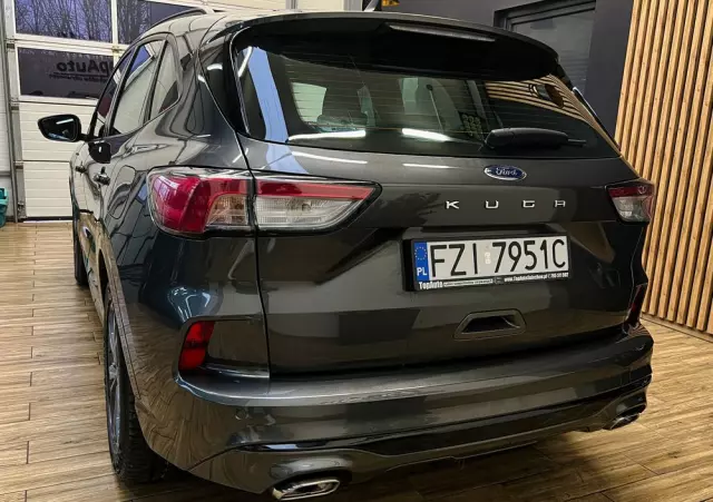 FORD Kuga 1.5 EcoBoost ST-LINE