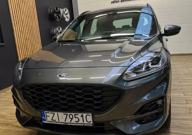 FORD Kuga 1.5 EcoBoost ST-LINE