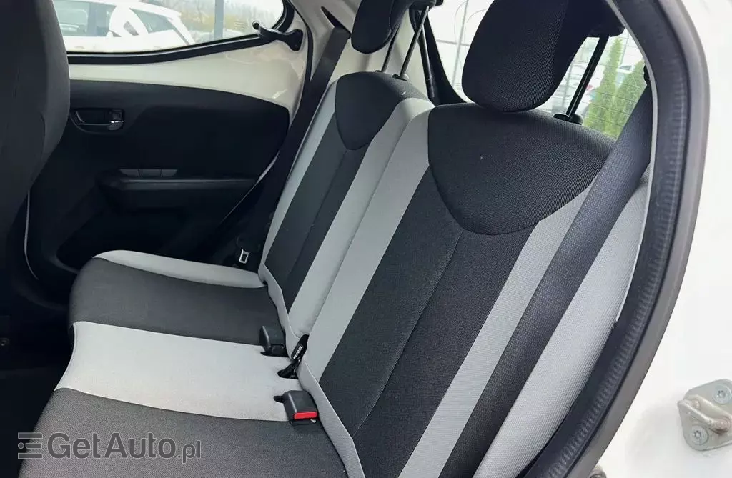 TOYOTA Aygo 1.0 VVT-i (69 KM)