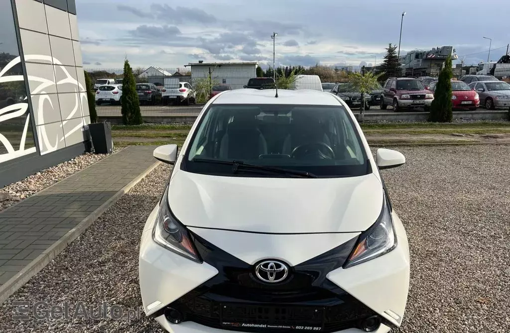 TOYOTA Aygo 1.0 VVT-i (69 KM)