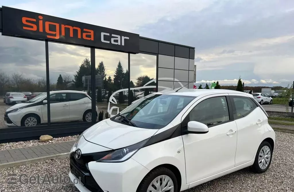 TOYOTA Aygo 1.0 VVT-i (69 KM)