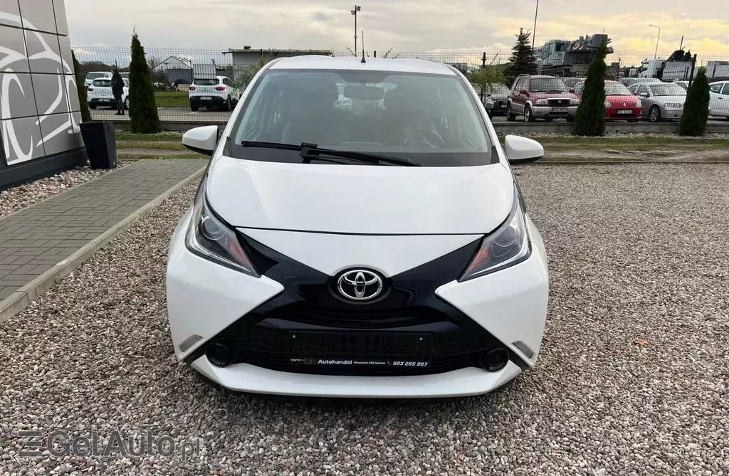 TOYOTA Aygo 1.0 VVT-i (69 KM)