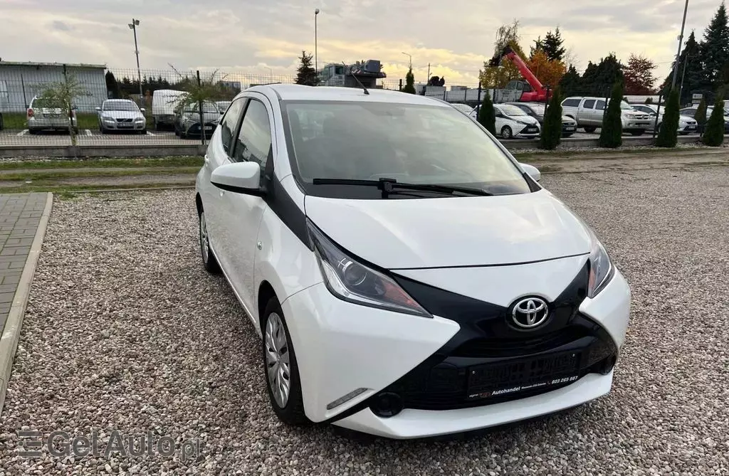 TOYOTA Aygo 1.0 VVT-i (69 KM)