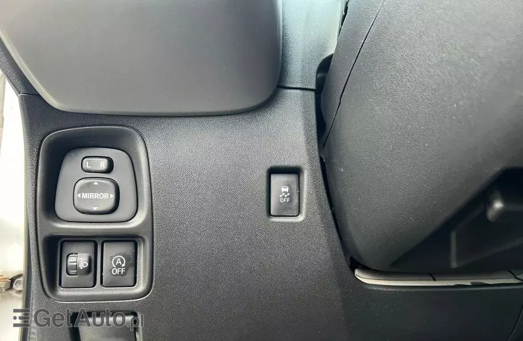 TOYOTA Aygo 1.0 VVT-i (69 KM)