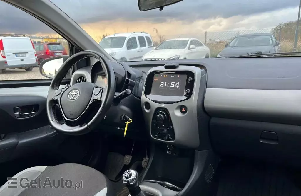 TOYOTA Aygo 1.0 VVT-i (69 KM)