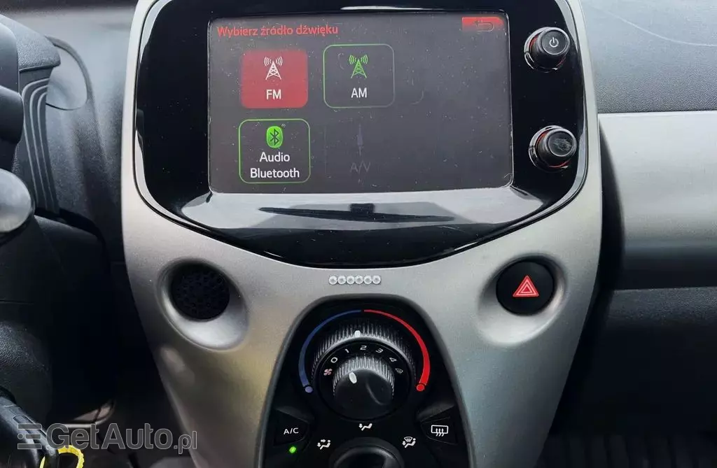 TOYOTA Aygo 1.0 VVT-i (69 KM)