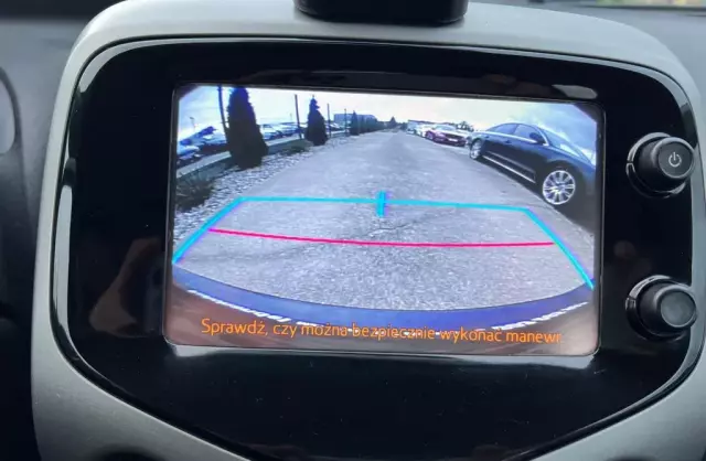 TOYOTA Aygo 1.0 VVT-i (69 KM)