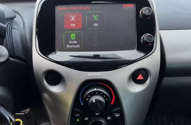 TOYOTA Aygo 1.0 VVT-i (69 KM)