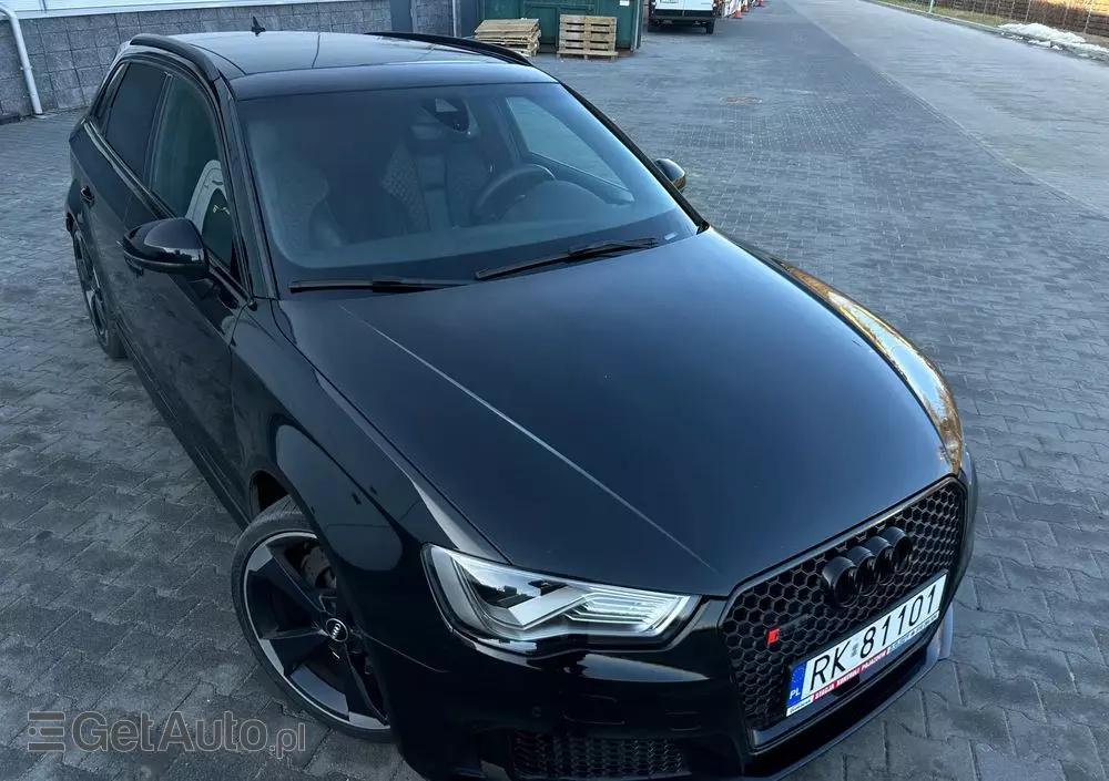 AUDI RS3 Sportback S tronic