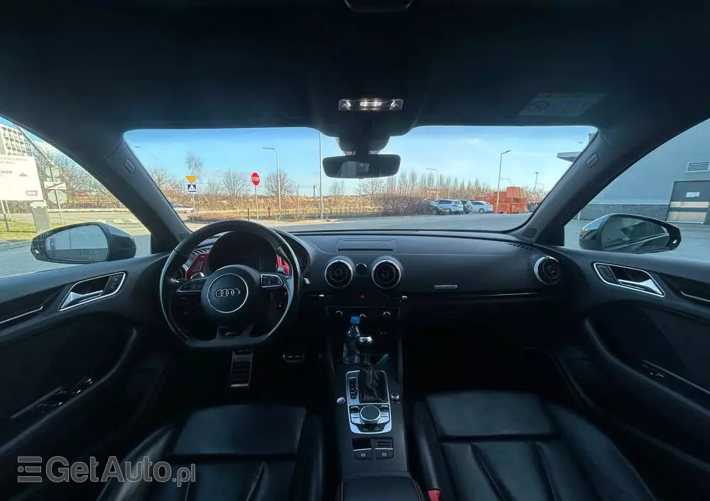 AUDI RS3 Sportback S tronic