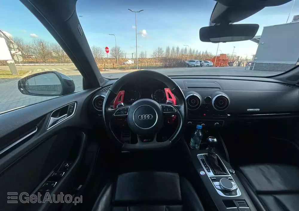 AUDI RS3 Sportback S tronic
