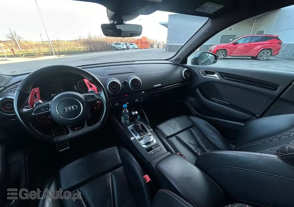 AUDI RS3 Sportback S tronic