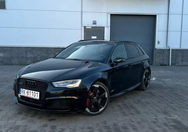 AUDI RS3 Sportback S tronic
