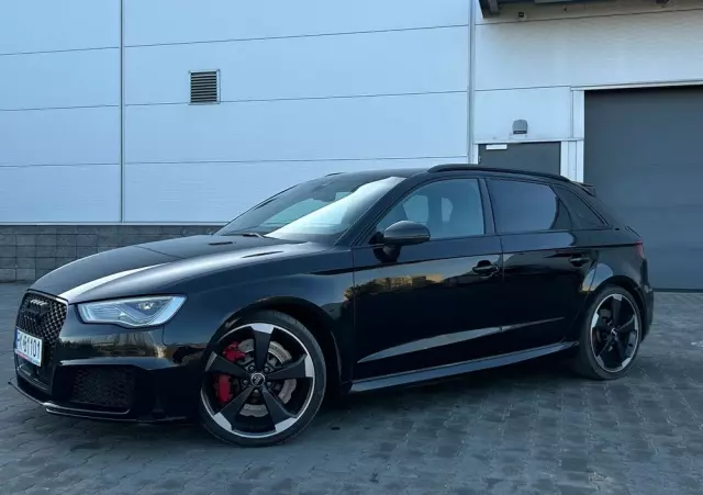 AUDI RS3 Sportback S tronic