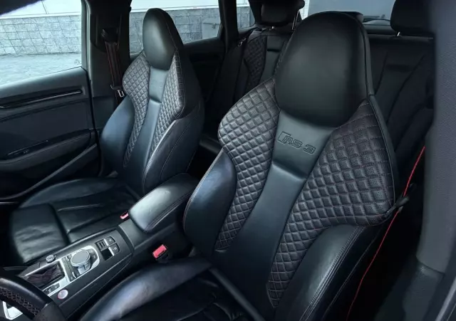 AUDI RS3 Sportback S tronic