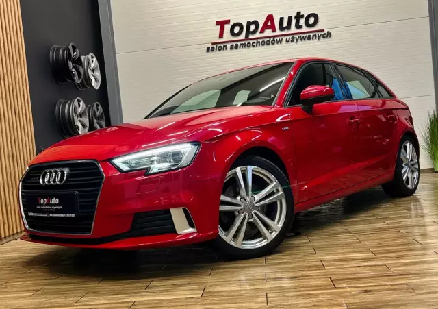 AUDI A3 2.0 TFSI Sportback quattro S tronic sport