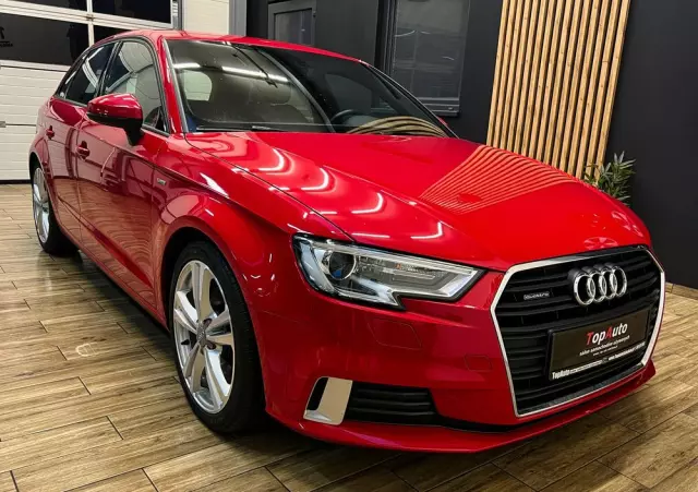 AUDI A3 2.0 TFSI Sportback quattro S tronic sport