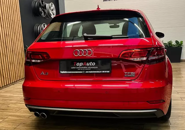 AUDI A3 2.0 TFSI Sportback quattro S tronic sport
