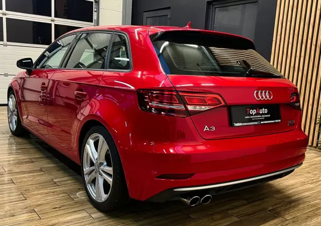 AUDI A3 2.0 TFSI Sportback quattro S tronic sport