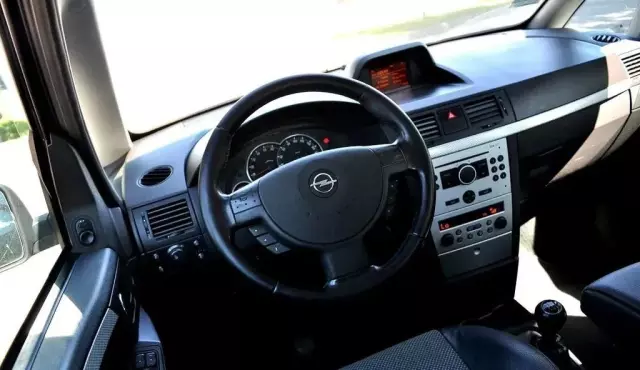 OPEL Meriva 