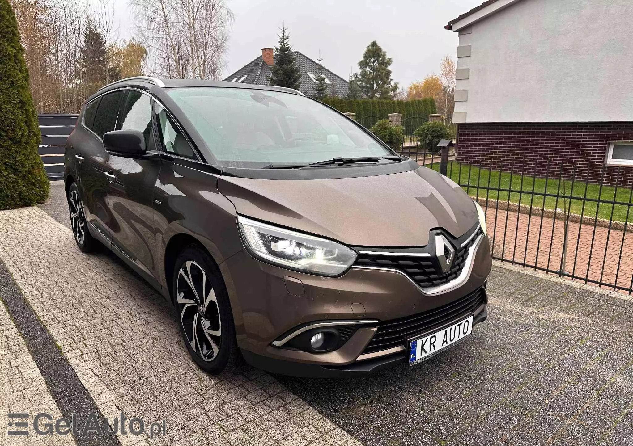 RENAULT Grand Scenic ENERGY dCi 110 EDC LIMITED