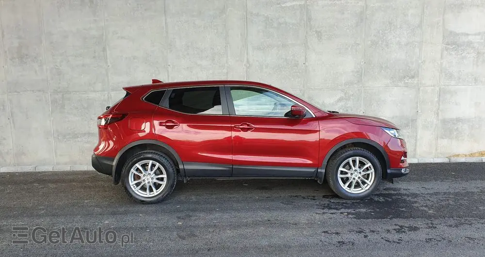 NISSAN Qashqai 1.3 DIG-T TEKNA