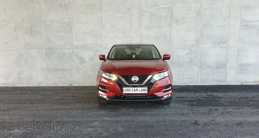 NISSAN Qashqai 1.3 DIG-T TEKNA