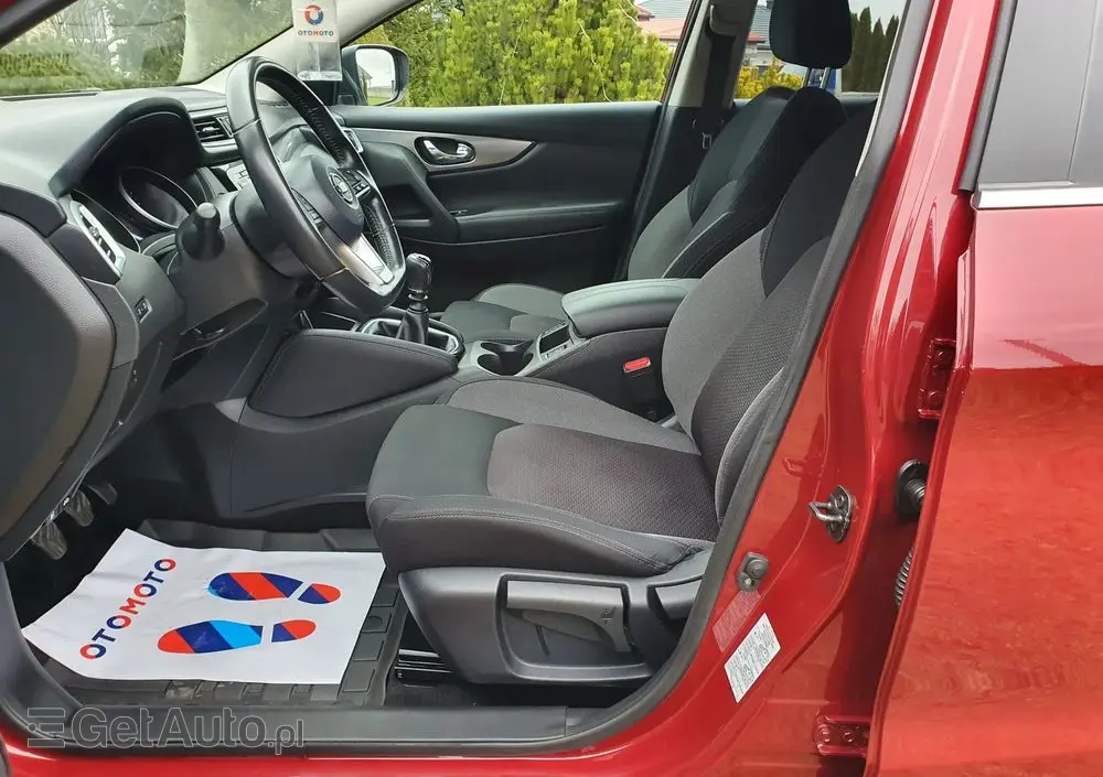 NISSAN Qashqai 1.3 DIG-T TEKNA