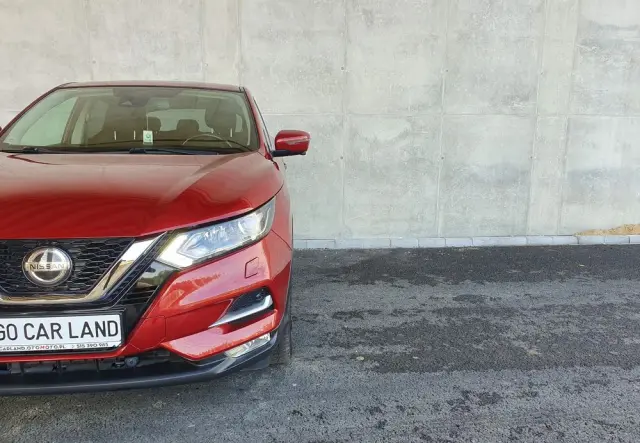 NISSAN Qashqai 1.3 DIG-T TEKNA
