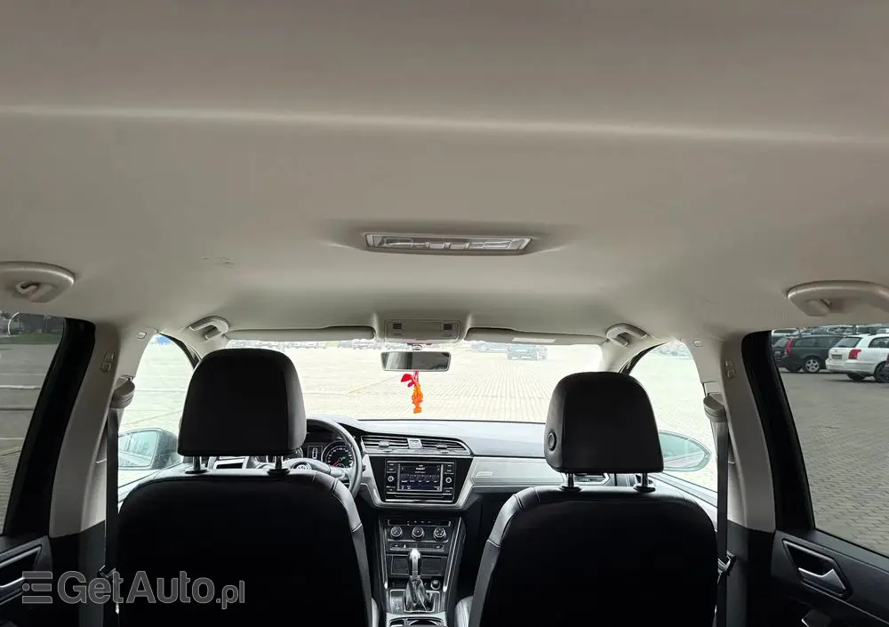 VOLKSWAGEN Touran 2.0 TDI SCR DSG Comfortline