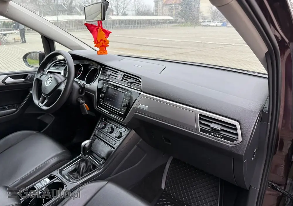 VOLKSWAGEN Touran 2.0 TDI SCR DSG Comfortline