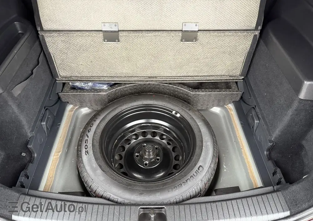 VOLKSWAGEN Touran 2.0 TDI SCR DSG Comfortline